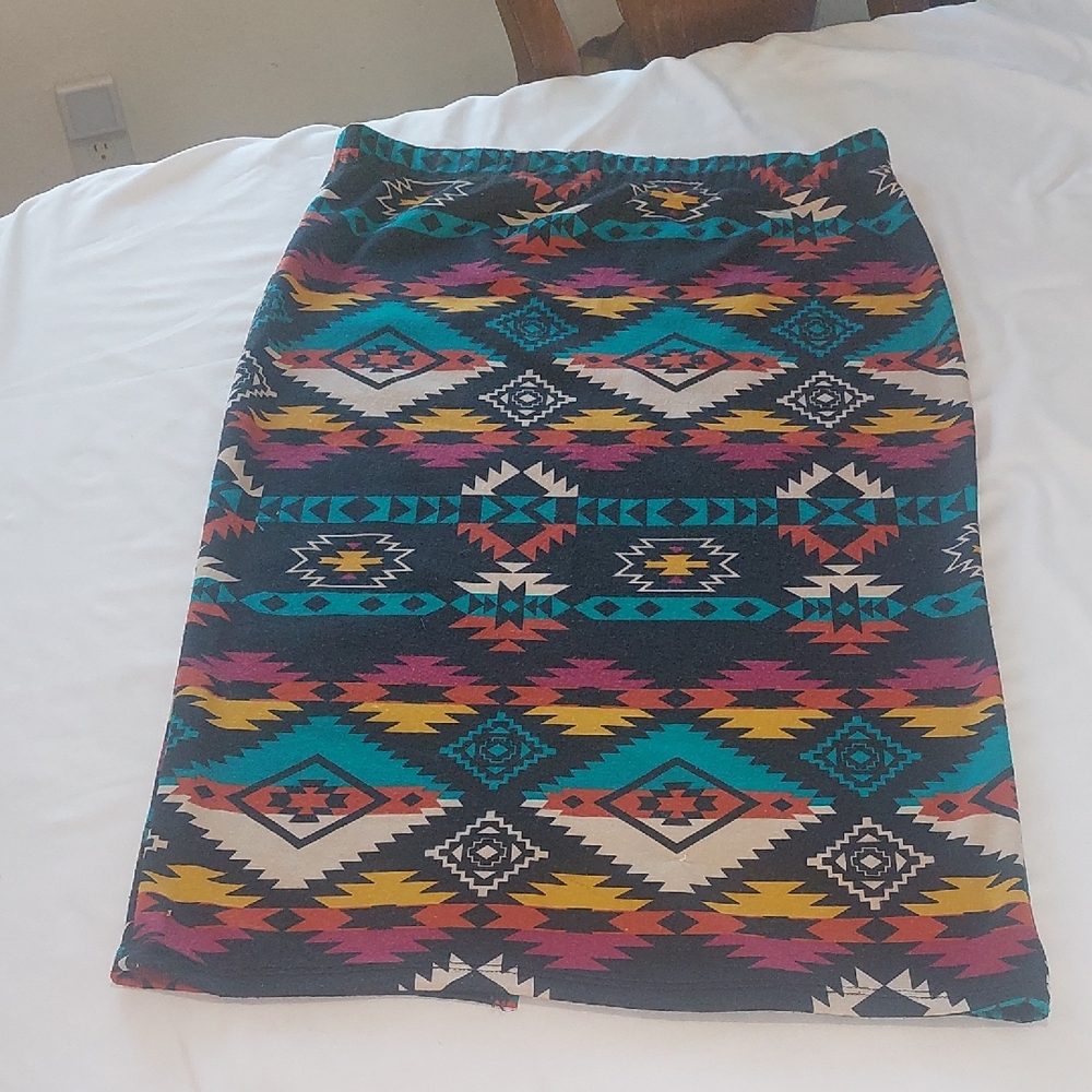 Jessie And J . Multicolor Tribal Print Pencil Skirt.Size XL